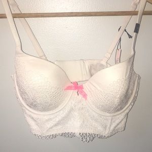 Victoria's Secret Lace lined bra